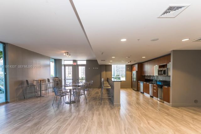 7901 Hispanola Ave 1201, North Bay Village, FL 33141