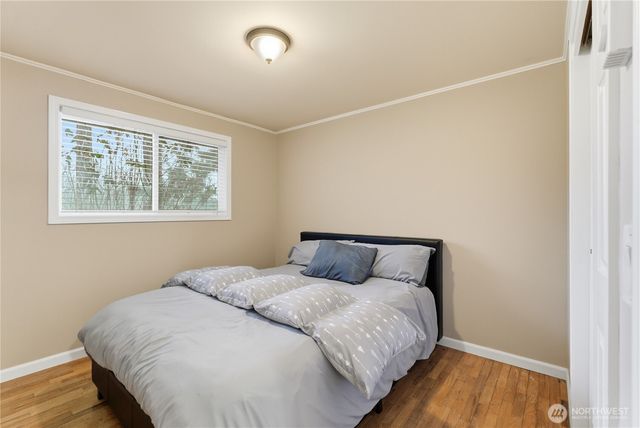 2569 Airline Way, Oak Harbor, WA 98277