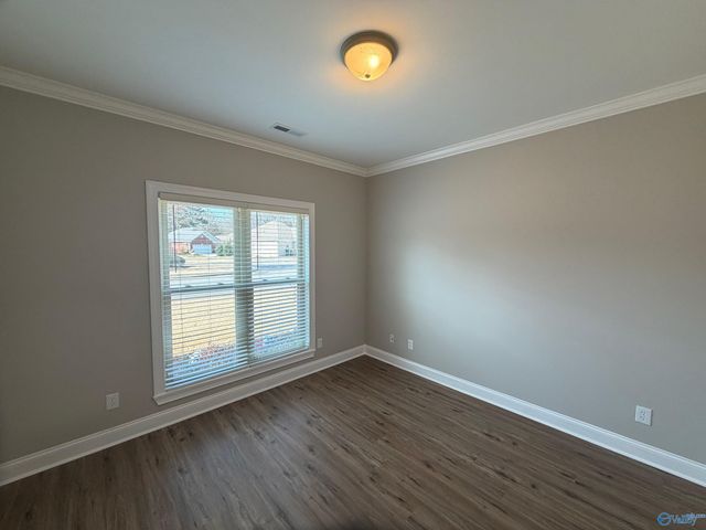 945 Tracey Lane, Decatur, AL 35603