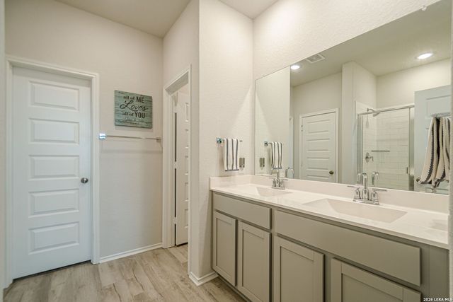 1418 Prynne St, New Braunfels, TX 78130