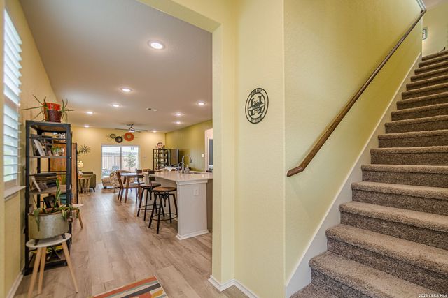 1418 Prynne St, New Braunfels, TX 78130