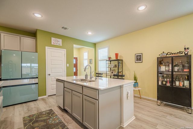 1418 Prynne St, New Braunfels, TX 78130