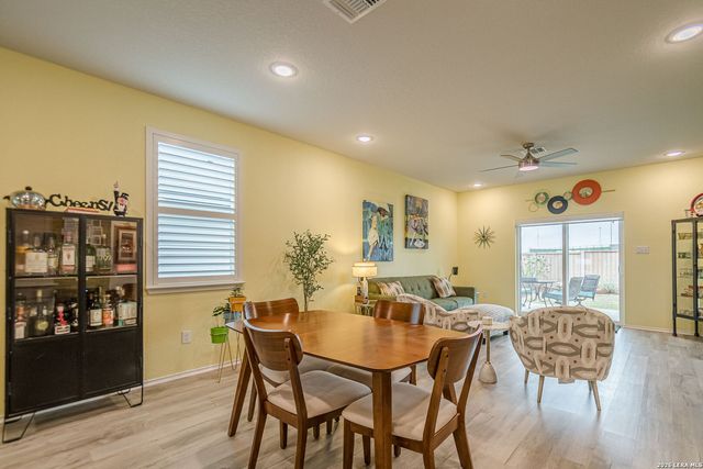 1418 Prynne St, New Braunfels, TX 78130