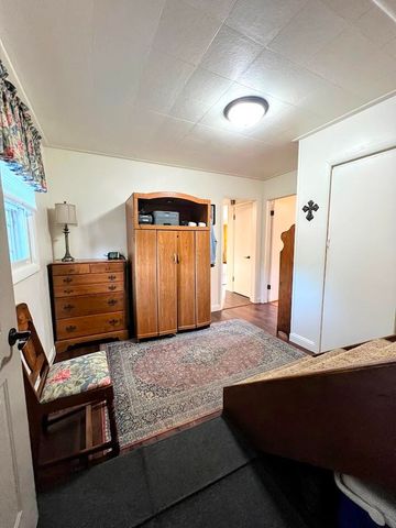 827 Eason Court, La Porte, IN 46350