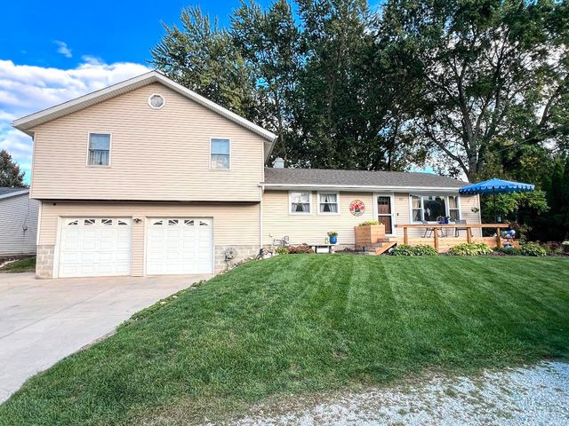 827 Eason Court, La Porte, IN 46350