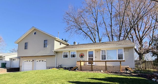 827 Eason Court, La Porte, IN 46350