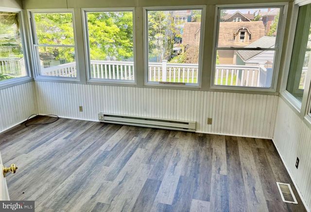 141 E ORANGE ST, Elizabethtown, PA 17022