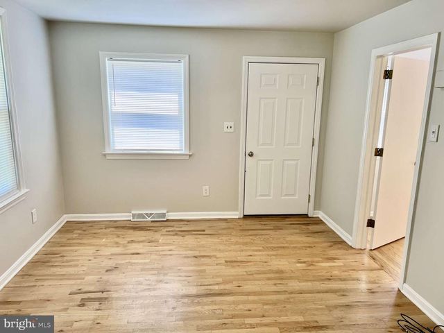 141 E ORANGE ST, Elizabethtown, PA 17022
