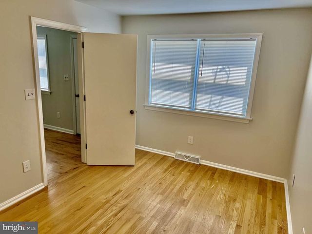 141 E ORANGE ST, Elizabethtown, PA 17022