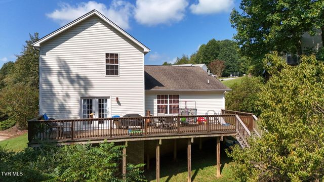 317 Henrys Lane, Bristol, VA 24202