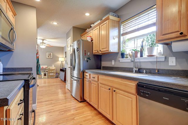 317 Henrys Lane, Bristol, VA 24202