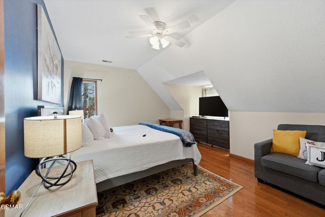 2813 Forrest Way, Pigeon Forge, TN 37863