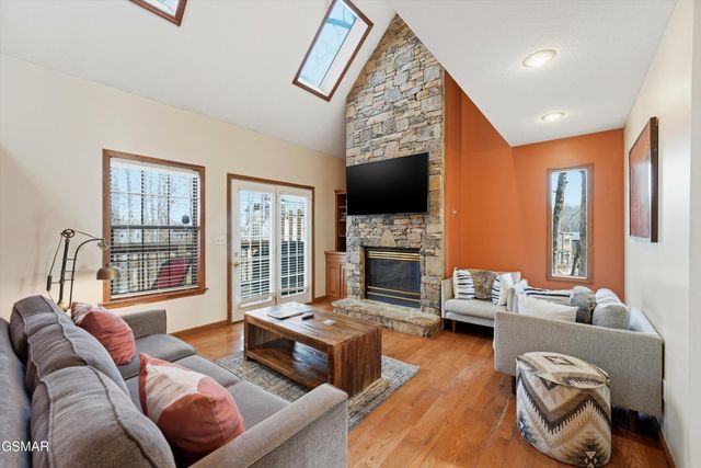 2813 Forrest Way, Pigeon Forge, TN 37863