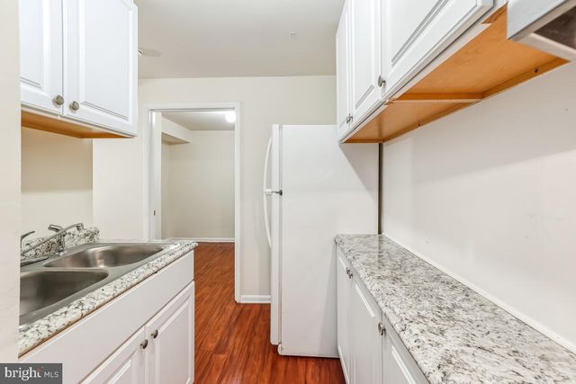 9040 ARMENDOWN DR, Springfield, VA 22152