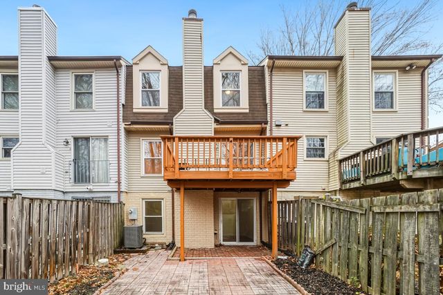 9040 ARMENDOWN DR, Springfield, VA 22152