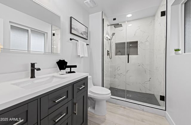 11615 N 30th Street, Phoenix, AZ 85028