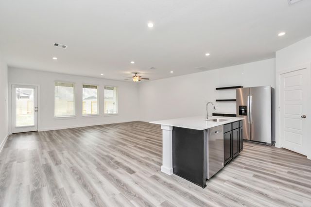 12312 Maria Heights, Houston, TX 77047