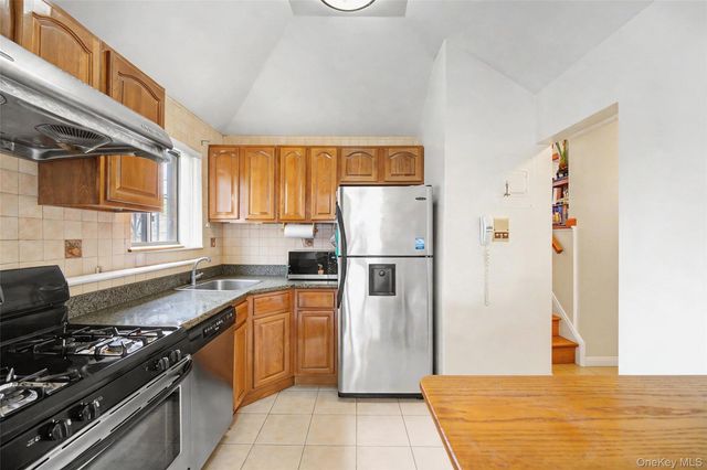 9409 46th Avenue 1, Elmhurst, NY 11373