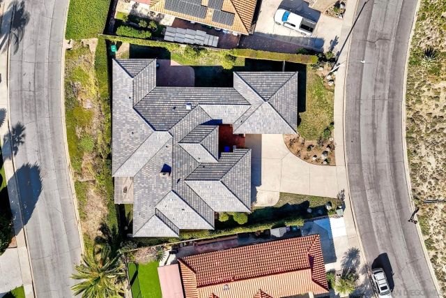 17784 Via Graacia, San Diego, CA 92128