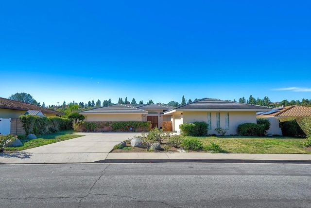 17784 Via Graacia, San Diego, CA 92128