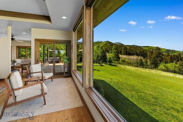 303 S Big Elk Meadow Road, Gallatin Gateway, MT 59730