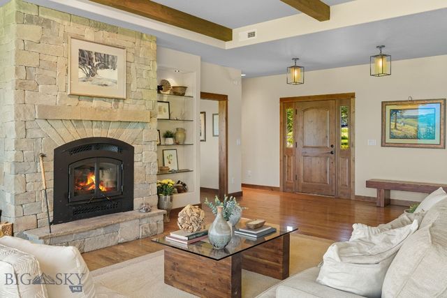 303 S Big Elk Meadow Road, Gallatin Gateway, MT 59730