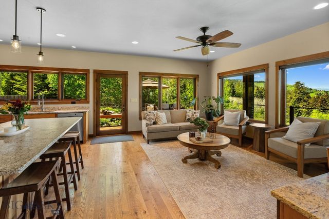303 S Big Elk Meadow Road, Gallatin Gateway, MT 59730