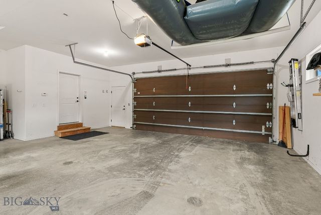 303 S Big Elk Meadow Road, Gallatin Gateway, MT 59730