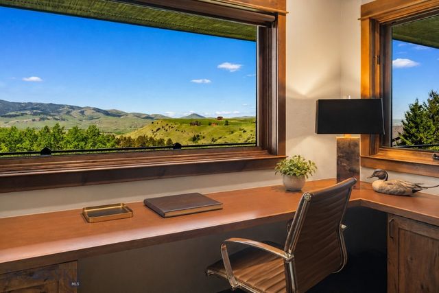 303 S Big Elk Meadow Road, Gallatin Gateway, MT 59730