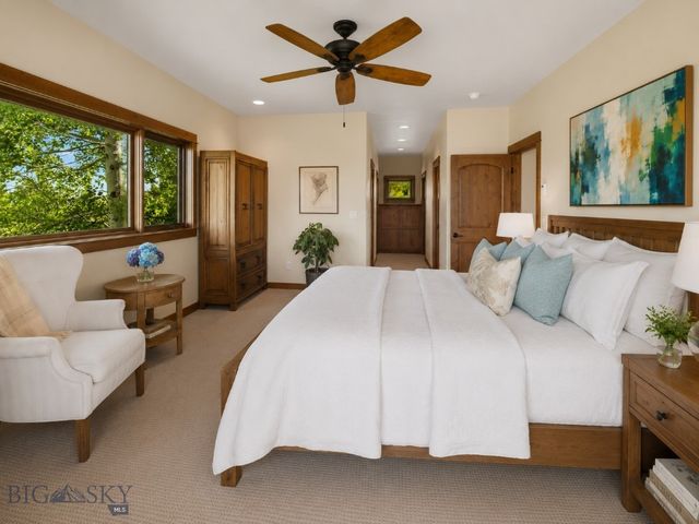303 S Big Elk Meadow Road, Gallatin Gateway, MT 59730