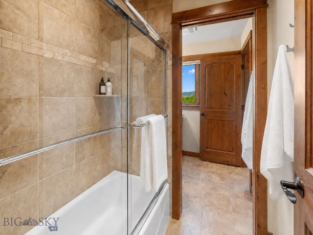 303 S Big Elk Meadow Road, Gallatin Gateway, MT 59730