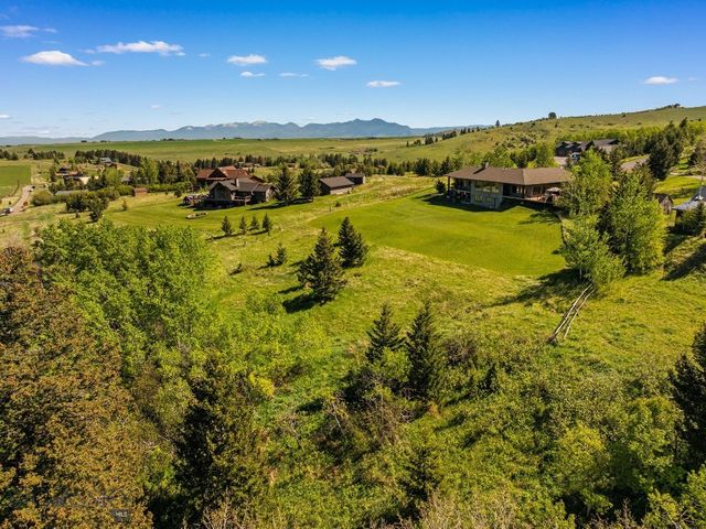 303 S Big Elk Meadow Road, Gallatin Gateway, MT 59730