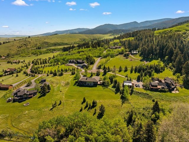 303 S Big Elk Meadow Road, Gallatin Gateway, MT 59730