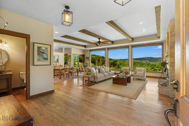 303 S Big Elk Meadow Road, Gallatin Gateway, MT 59730