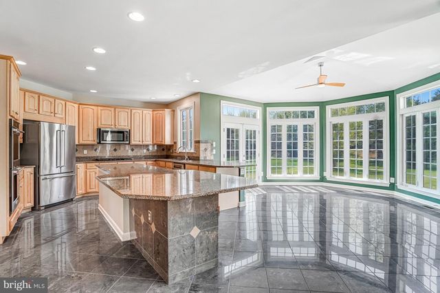 13071 INVERGORDON ST, Bristow, VA 20136