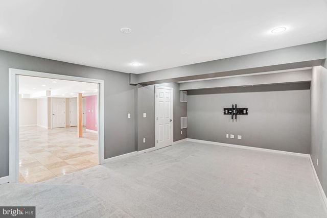 13071 INVERGORDON ST, Bristow, VA 20136