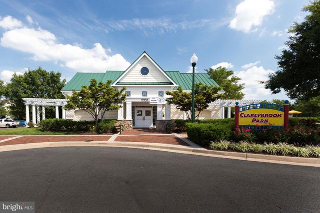 13071 INVERGORDON ST, Bristow, VA 20136