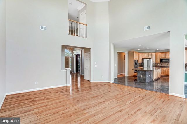 13071 INVERGORDON ST, Bristow, VA 20136