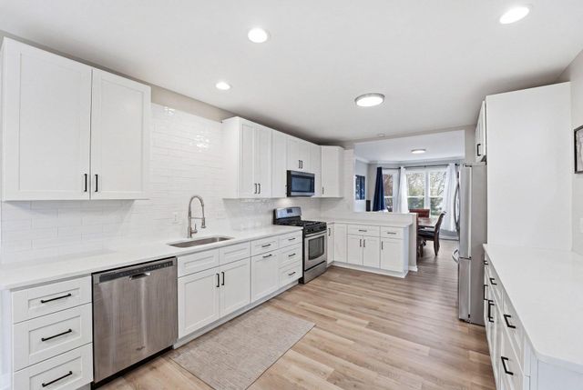 14770 81st Avenue N, Maple Grove, MN 55311