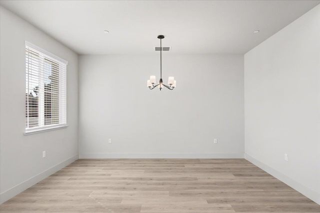 2041 Zane Way, Turlock, CA 95382