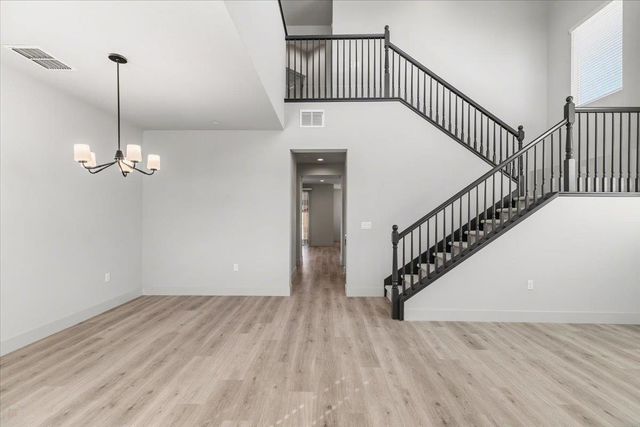 2041 Zane Way, Turlock, CA 95382