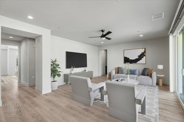 2041 Zane Way, Turlock, CA 95382