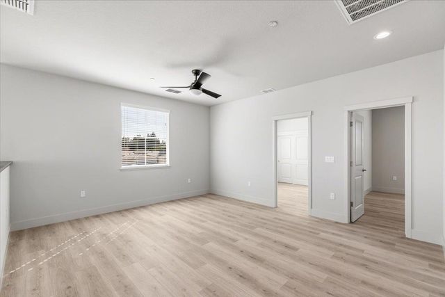 2041 Zane Way, Turlock, CA 95382