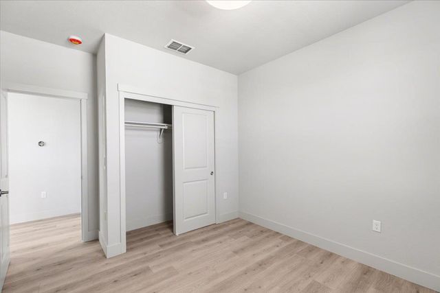 2041 Zane Way, Turlock, CA 95382