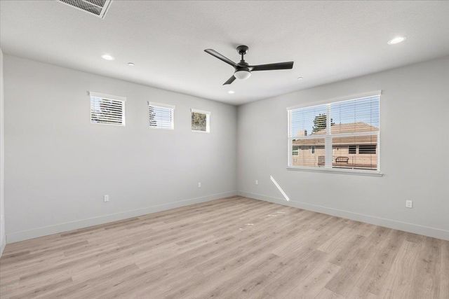 2041 Zane Way, Turlock, CA 95382