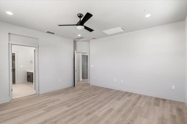 2041 Zane Way, Turlock, CA 95382