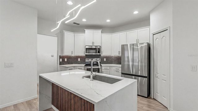 1201 PINTAIL PLACE, Lakeland, FL 33813