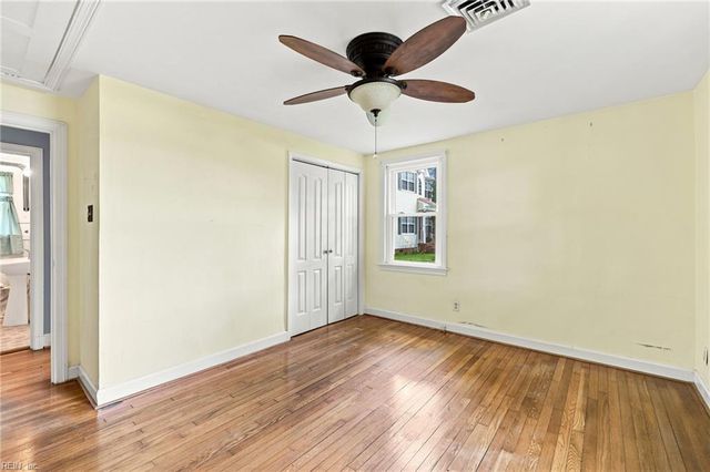 5806 W Norfolk RD, Portsmouth, VA 23703