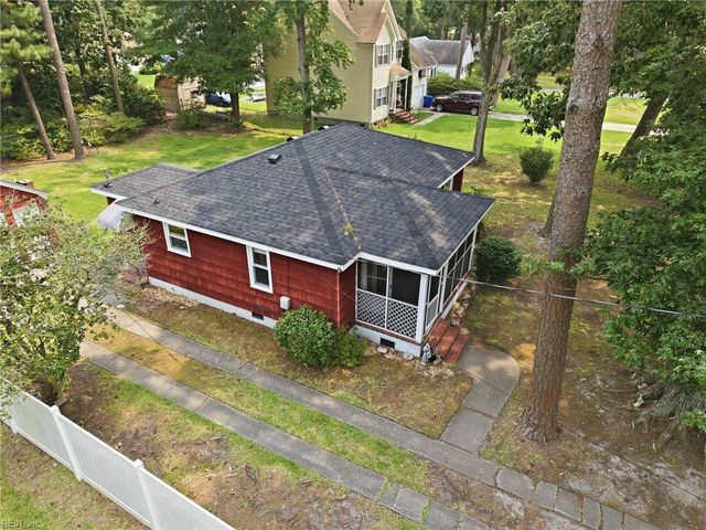 5806 W Norfolk RD, Portsmouth, VA 23703