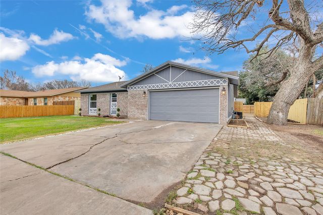 7209 Gunnison PASS, Austin, TX 78724